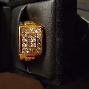Men's gold and diamond ring